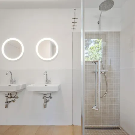 Poertschach 90m² شقة *